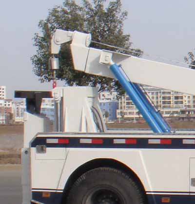 程力威牌CLW5082TQZ4型清障车